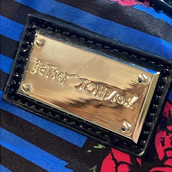Betsey Johnson Black and Blue Floral Women's Bag - Picture 3 of 11